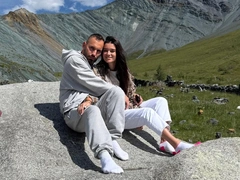 После свадьбы Бородина и Сердюков отправились туда, где родилась их любовь
