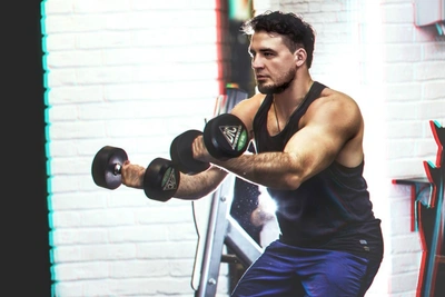 Топ-7 продуктов для легкого ужина от самарского спортсмена