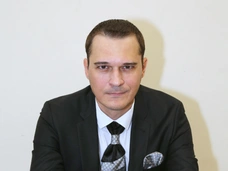 Разрыв с Громушкиной, измена королеве красоты, исчезновение отца. Семья Ильи Оболонкова