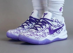 Казахстан входит в топ-10 стран с самыми дорогими кроссовками Nike