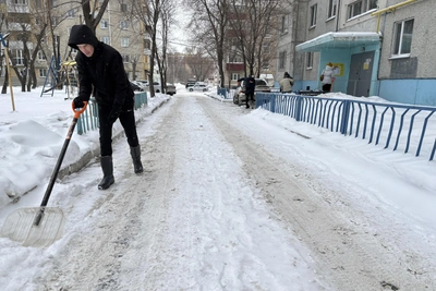 Шумков призвал жителей активнее следить за управляющими компаниями