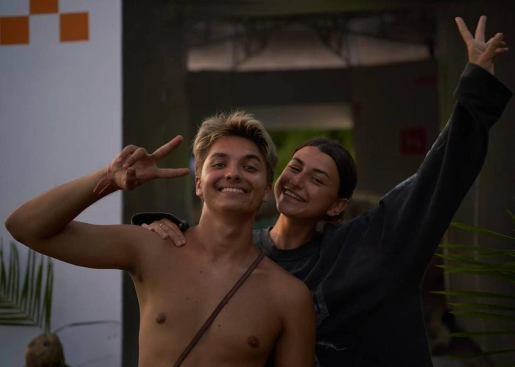 Александр Филин и Эмма Турецкая в шоу «Выживалити. Наследники»