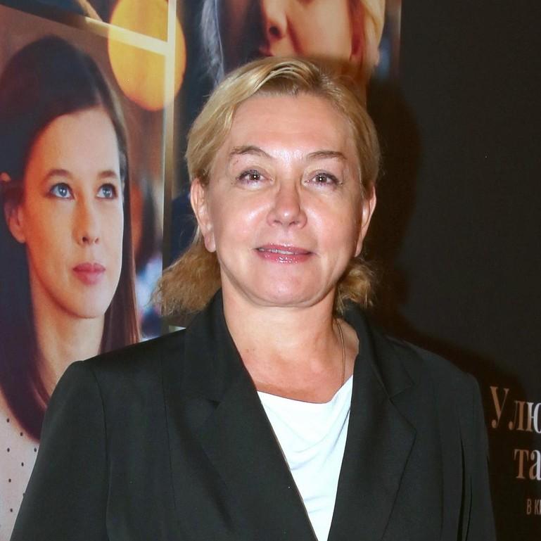 63-летняя Арина Шарапова: «Сказали, я выгляжу на 35. Если без шуток, то это генетика»