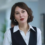 <p>Мине Кылыч </p>