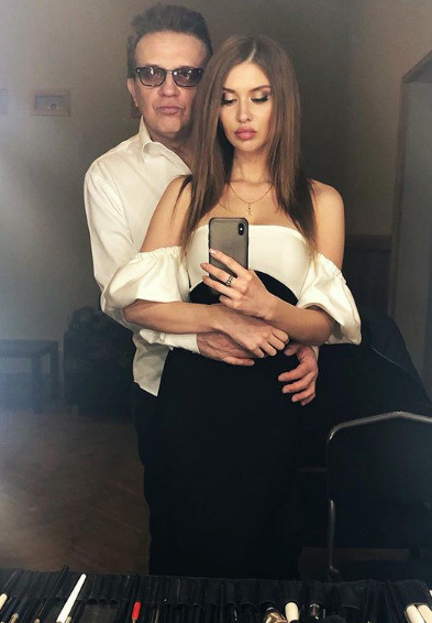 Многодетный Рома Жуков женится на избраннице с ребенком