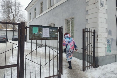 A Samara Mother's Year-Long Battle to Enforce Child Support