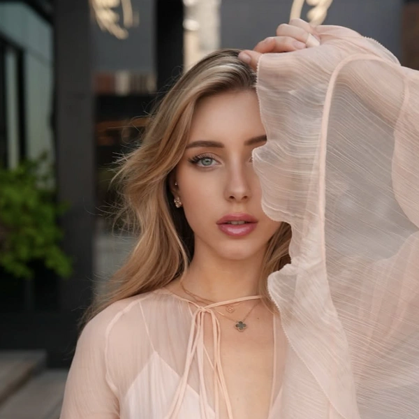 Юлия Вавилова, Юлией Вавиловой, Юлия Вавилова и Дуров, девушка Павла Дурова, девушка Дурова, Павел Дуров, девушка миллиардера, Юлия Вавилова фото | Источник: Социальные сети