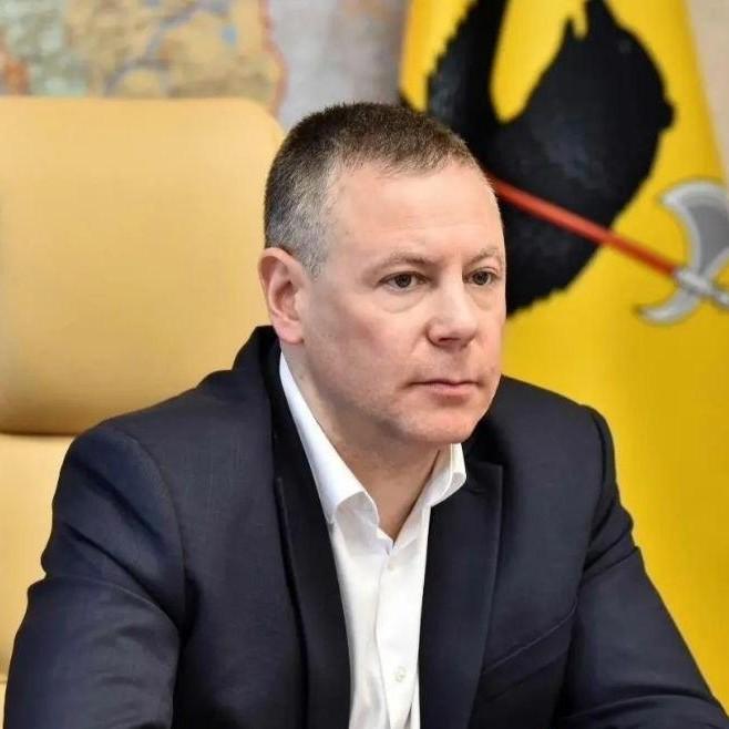 <p>Михаил Евраев</p>