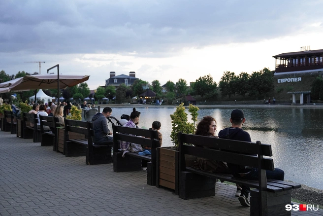 Депутаты обсуждают повышение пенсионных баллов для матерей | Источник: Дарья Паращенко / 93.RU