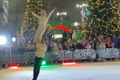 Figure Skating Stars Stage Show in Yekaterinburg City Center – Video