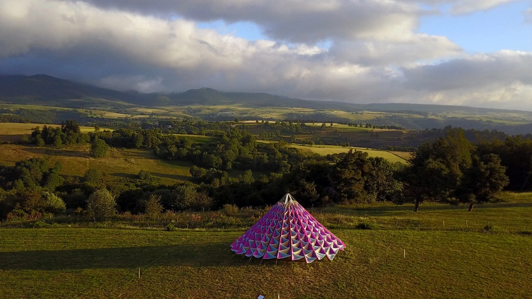 Ветряной павильон от студии Neon