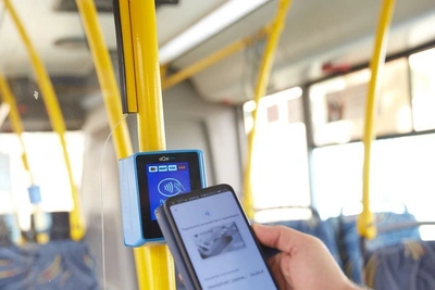 В автобусах Южно-Сахалинска ввели оплату по QR-коду