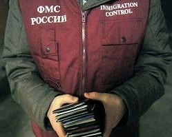 Из Красноярска выдворили всех пойманных нелегалов Из Красноярска выдворили всех пойманных нелегалов | ngs24.ru