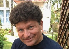 «Я и за Сашу Цекало пел»: Сергей Минаев объяснил успех кабаре-дуэта «Академия»