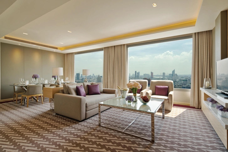 Отель Avani+ Riverside Bangkok Hotel в Бангкоке