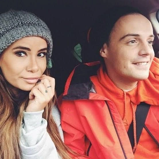 Айза и Гуф (Алексей Долматов) | Источник: AIZA-LILUNA / T.me