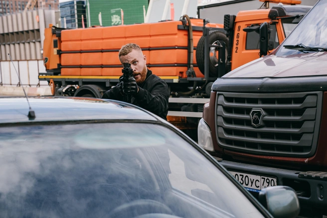 Евгений признаётся, что ему интересны любые творческие эксперименты в кино. Главное&nbsp;— не играть комиков | Источник: телеканал ТНТ