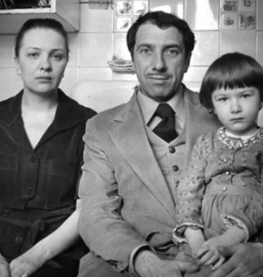 Наталья Тенякова и Сергей Юрский с дочерью Дарьей