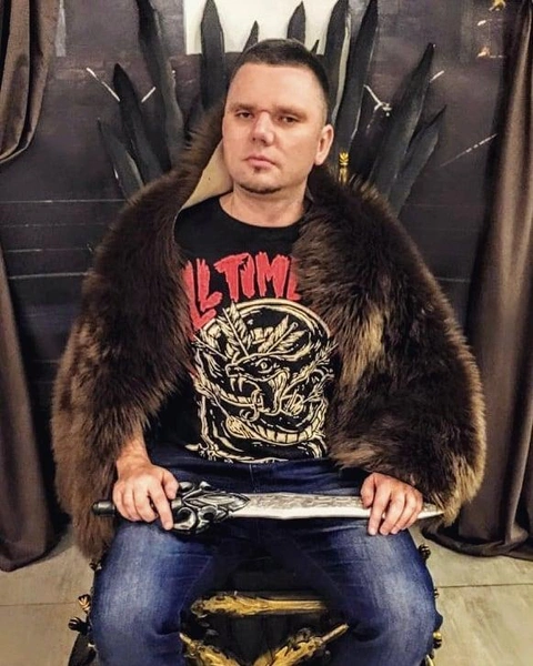 Дмитрий Иванов | www.starhit.ru