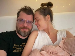 Харламов впервые рассказал про роды Ковальчук: «Придется откачивать отца»