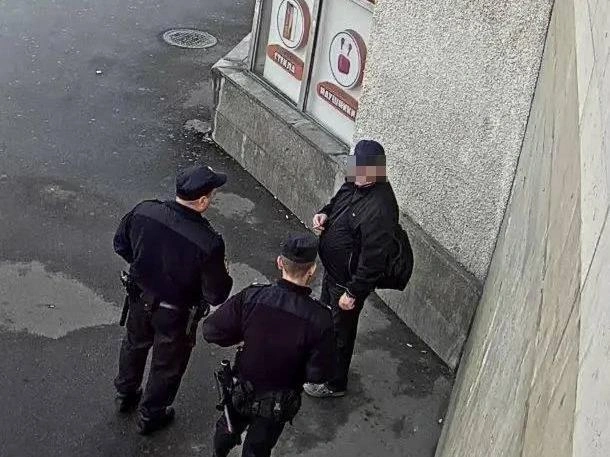 Возмутителя порядка в подземке задержали утром 26 августа | Источник: Петербургское метро