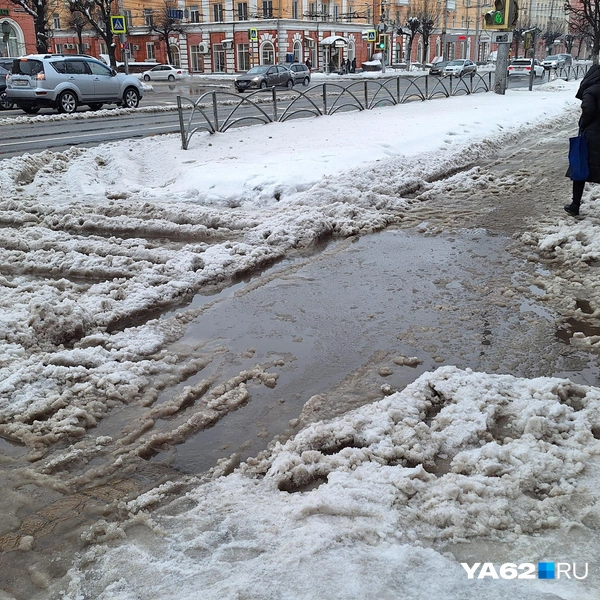По таким «кашам» рязанцам приходится ходить | Источник: Мария Борзева / YA62.RU