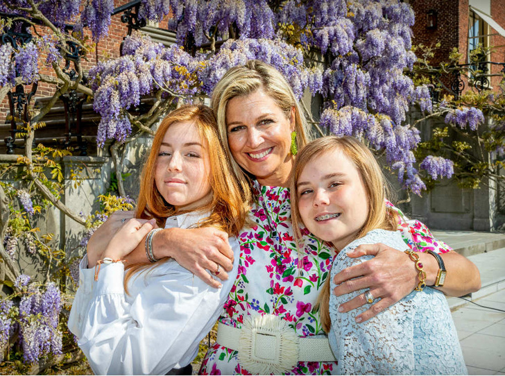«Самые красивые принцессы Европы»: в Сети обсуждают дочерей короля и королевы Нидерландов