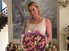 Анастасия Волочкова отказалась от 22 квартир в Астрахани