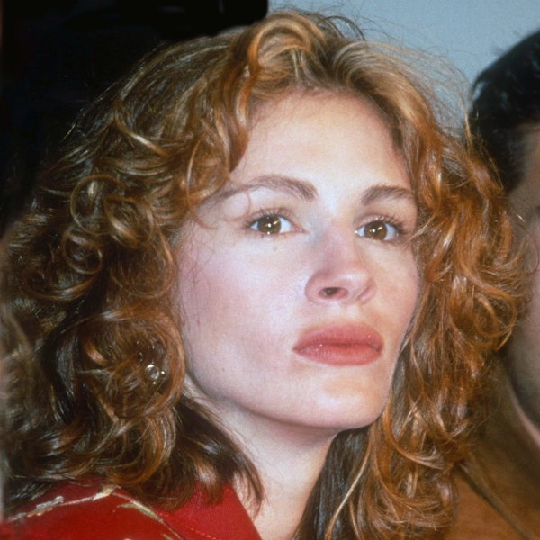 кудрявые волосы, длинные кудрявые волосы, кудрявый метод, кудрявый волос женский, фото кудрявых волос, кудрявые звезды, большие кудрявые волосы, темные кудрявые волосы | Источник: MediaPunch Inc