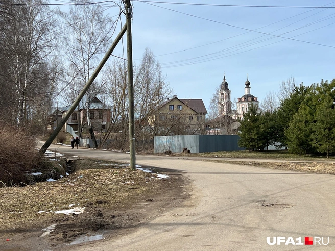 Церковь видно издалека