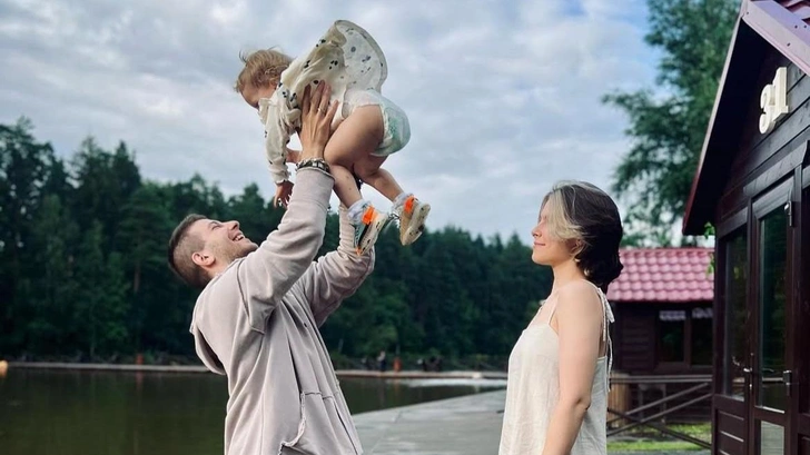 Дочь Охлобыстина показала в сети 7-месячного сына, кадры с которым умиляют до слез | Источник: соцсети