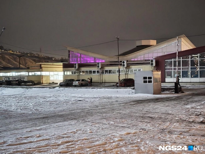 Рейв на Центральном рынке организовался почти спонтанно | Источник: Геннадий Денисов / NGS24.RU