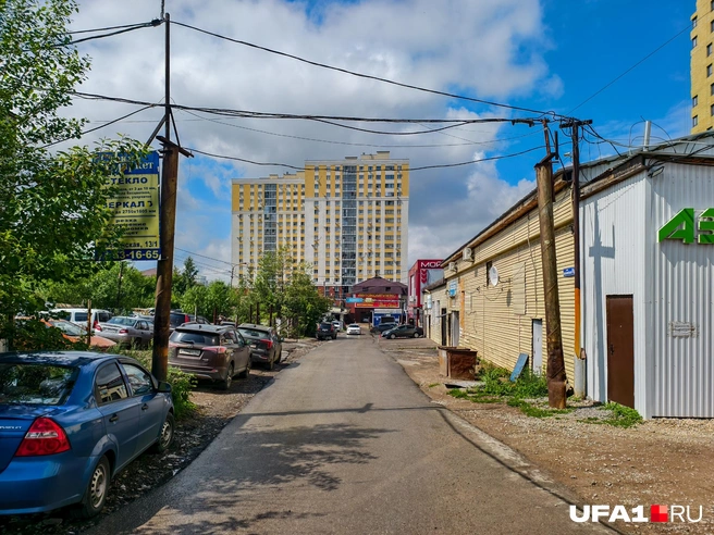 Путь до дома от Бакалинской | Источник: Булат Салихов / UFA1.RU