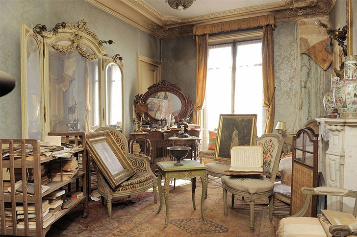 Квартира в Париже простояла закрытой 70 лет — вот, что было внутри!