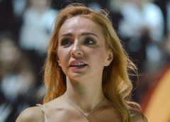 «Предложила мне жить у нее»: Светикова о том, как Навка спасла ее от болезненных отношений с Чадовым