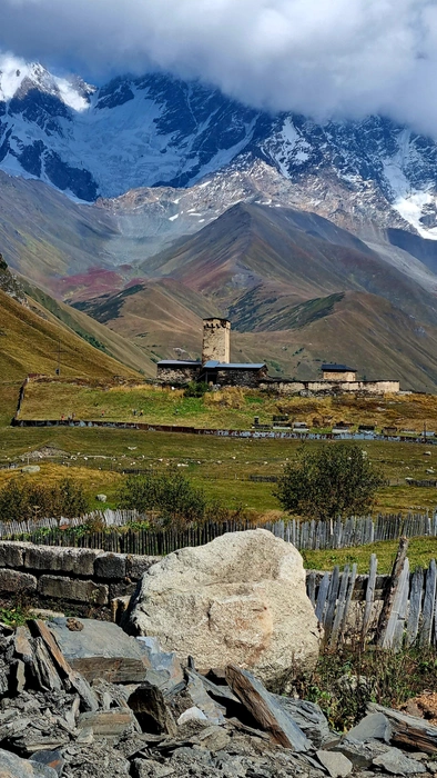 Красота природы в сванской общине Ушгули | Источник: Ольга Черничкина