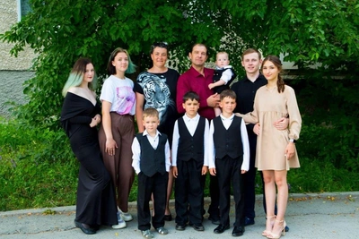 Ural farmer mother shares life with seven children