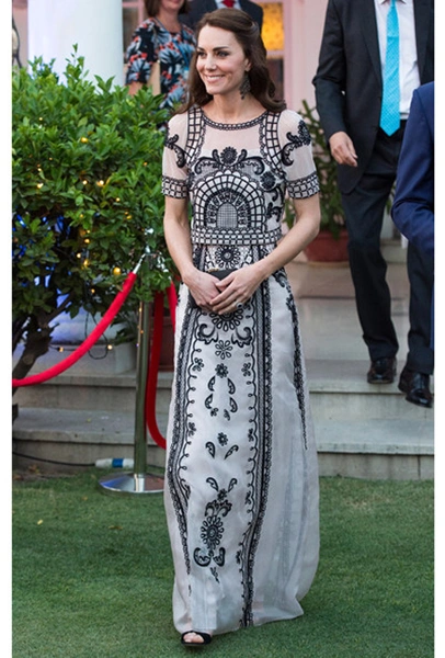 Вечер, посвященный 90-летнему юбилею Королевы Елизаветы II, Нью Дели