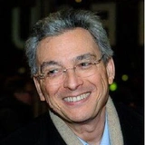 <p>Виктор Хадида</p>