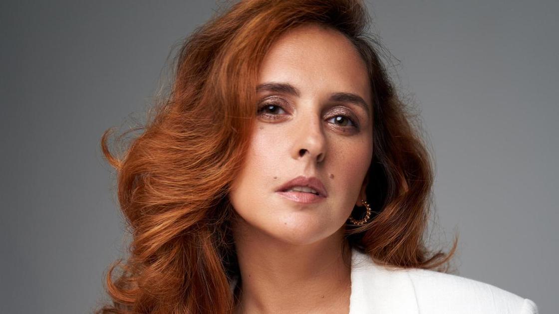 Мария Шумакова о работе с Кончаловским, любимом костюме Prada и почему теперь их семью содержит муж