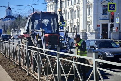 В Костроме активно ведется весенняя уборка города