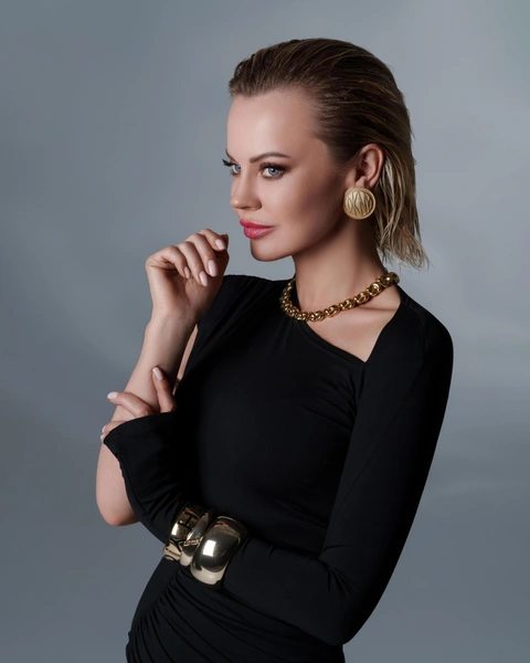 Ирина Ортман | www.starhit.ru