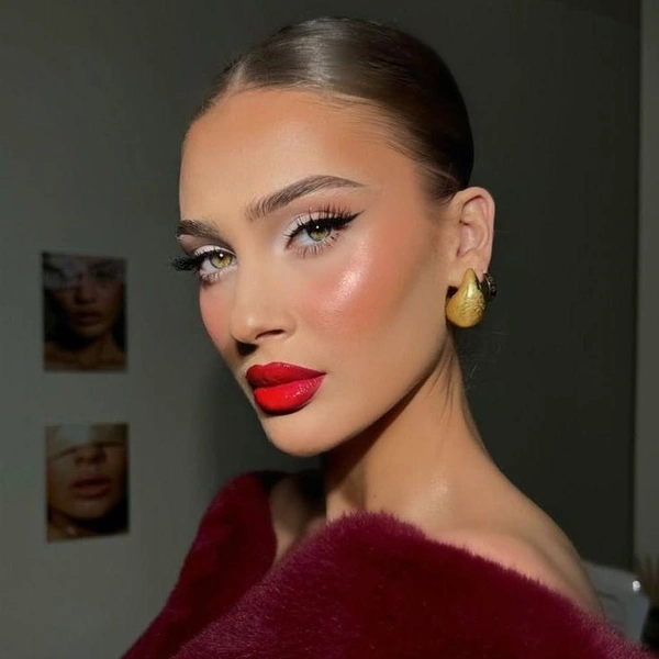 макияж на новый год 2026, новогодний макияж 2026, новогодний макияж, макияж на новый год, легкий макияж на новый год, какой макияж на новый год, новогодняя косметика | Источник: Pinterest