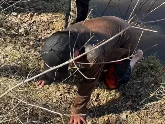 Мальчик учится во втором классе | Источник: galiyafox / Instagram (деятельность запрещена на территории РФ)