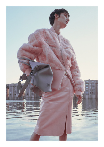 Фото №2 - Лучшее приобретение этого лета — сумка Givenchy Antigona Soft