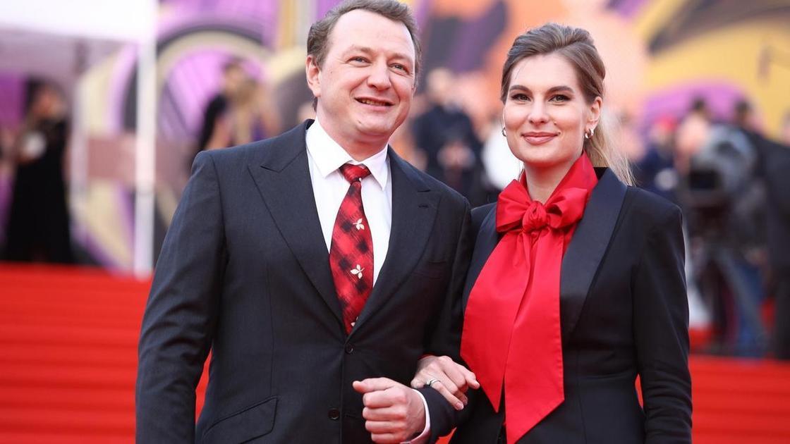 Экс-жена Башарова простила ему побои, но до сих пор боится открыть сердце для любви: &laquo;У меня только Марсель&raquo;