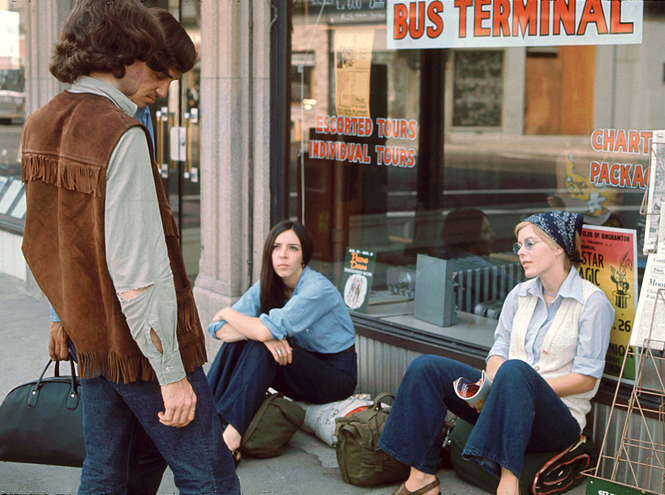 Ожидание автобуса до Woodstock, 13 августа 1969 года