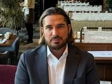 Застолье с близкими жены, пронзительные слова сына: Курбан Омаров отметил 45-летие