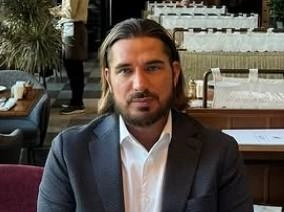Застолье с близкими жены, пронзительные слова сына: Курбан Омаров отметил 45-летие