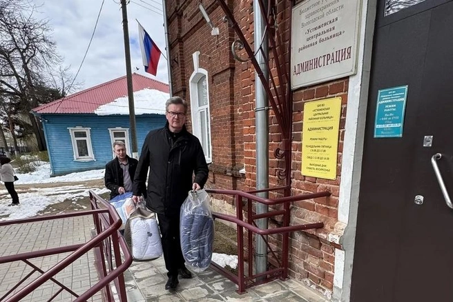 Череповчане передали теплые вещи пострадавшим от снегопада в Устюжне | Источник: st.cherinfo.ru